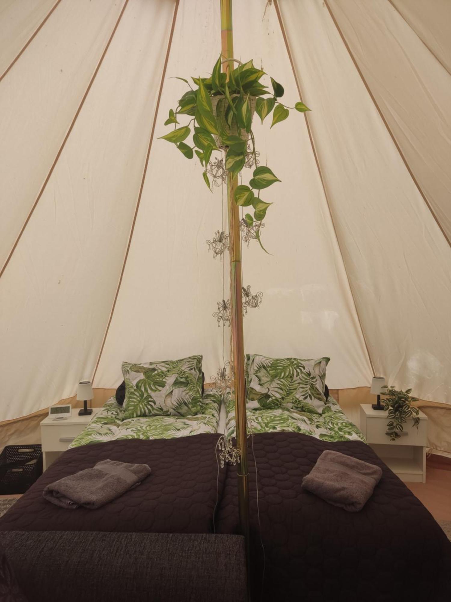 Apartamento Koskentien Kotimajoitus & Luxury Glamping Jämsä Exterior foto