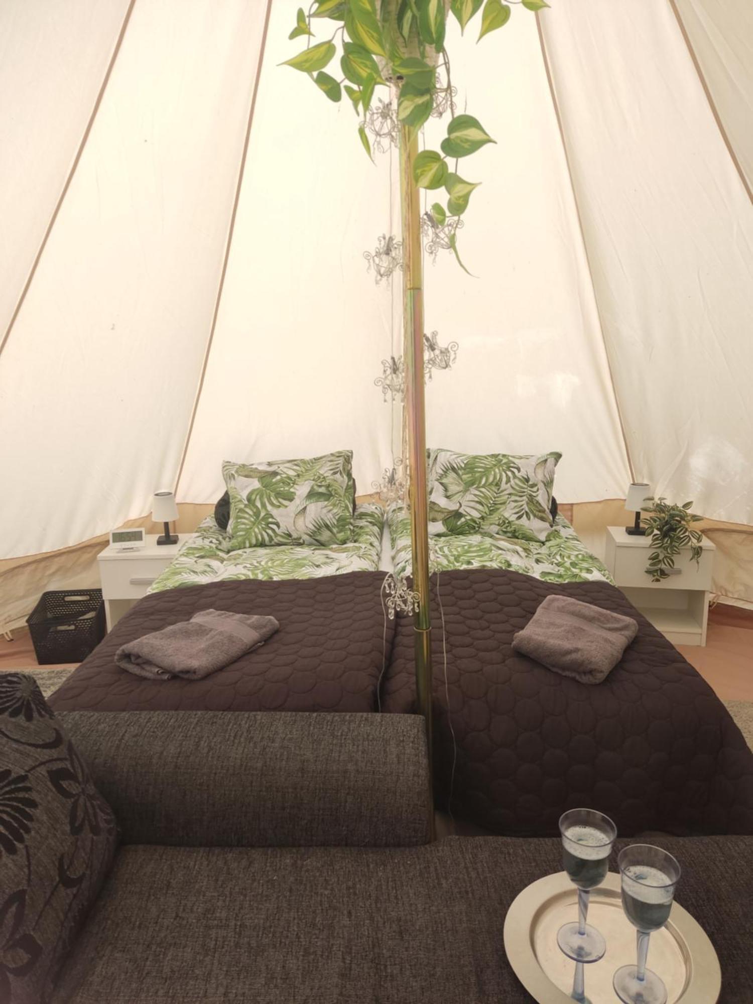 Apartamento Koskentien Kotimajoitus & Luxury Glamping Jämsä Exterior foto